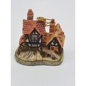 Ornament -  Will O Wisp - David Winter Cottages